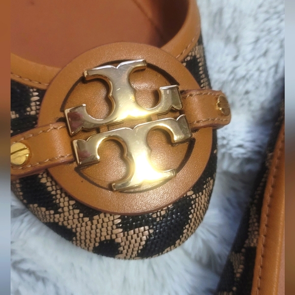 Tory Burch leopard print with gold details flats size 6.5 - Picture 4 of 5